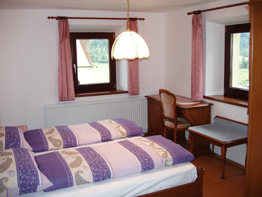Haus Sonnleite Apartamento Trins Quarto foto